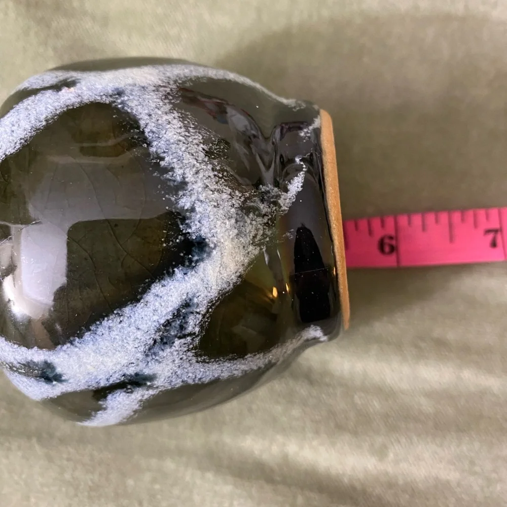 Handcrafted Ceramic Vase with Earthy Tones. UBV